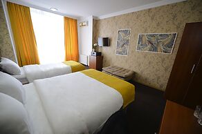 Aura Boutique Hotel