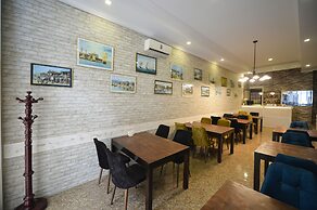 Aura Boutique Hotel