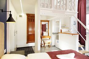 Giselle Vintage Doubles - Adults Only