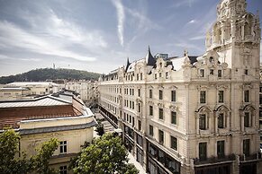 Giselle Vintage Doubles - Adults Only