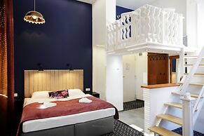 Giselle Vintage Doubles - Adults Only