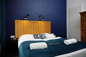 Giselle Vintage Doubles - Adults Only