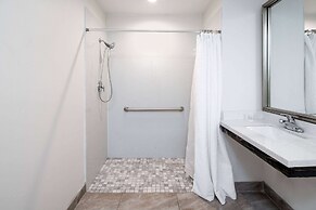 Super 8 by Wyndham Bakersfield Ca