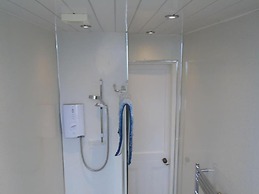 Snug - Tearlag Apartment