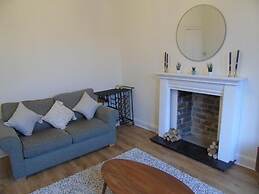 Snug - Tearlag Apartment