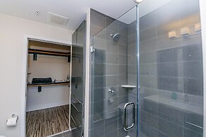 Uptown Charlotte 2br Furnished Apartments 2 Bedroom Apts by RedAwning