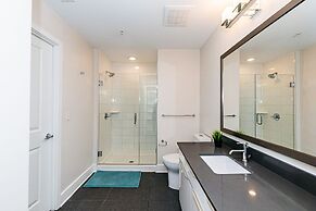 Uptown Charlotte 2br Furnished Apartments 2 Bedroom Apts by RedAwning