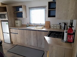 Immaculate 2-bed Static Caravan in Carlisle