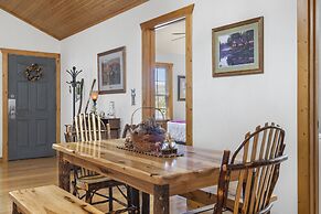 Grey Moose Lodge w/ Amenities Access!