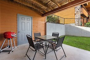 Avondale Darling - Branson Favorites Nearby!