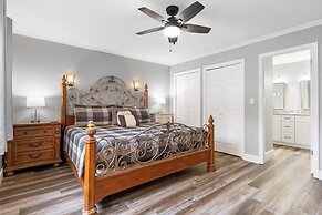 Avondale Darling - Branson Favorites Nearby!