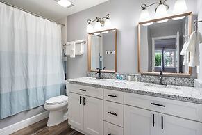 Avondale Darling - Branson Favorites Nearby!