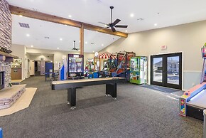 Relaxing Penthouse at Heldstab Haven