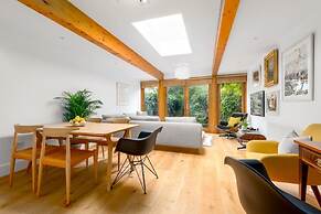 The Victorian House - Enticing 3bdr House With Garden