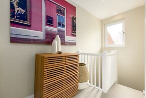 The Victorian House - Enticing 3bdr House With Garden