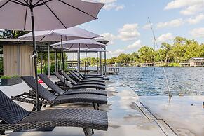 Island Paradise A Waterfront Oasis With Pool