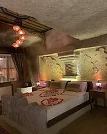 Mesken Cave Suites