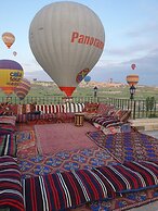 Mesken Cave Suites