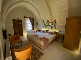 Mesken Cave Suites
