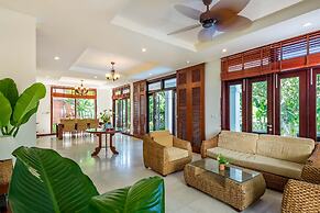 Luxury Danang Beach Pool Villa