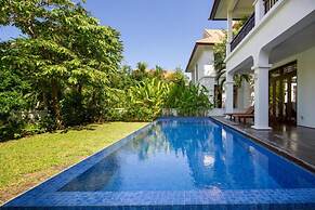 Luxury Danang Beach Pool Villa