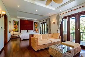 Luxury Danang Beach Pool Villa
