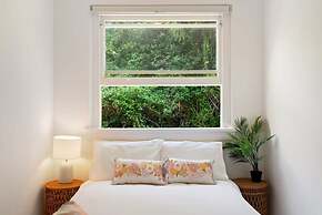 Bondi Breeze Apartment