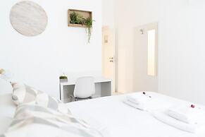 White Gioberti Guesthouse