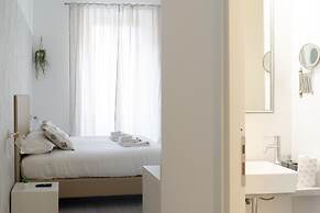 White Gioberti Guesthouse