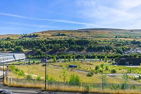 Impeccable 1-bed Apartment in Ebbw Vale, Wales