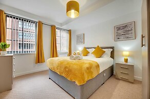 Charltons Bonds Apartments - By Week2Week