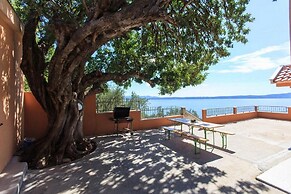 Summerheaven Apartments