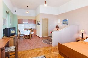 Summerheaven Apartments