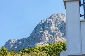 Summerheaven Apartments