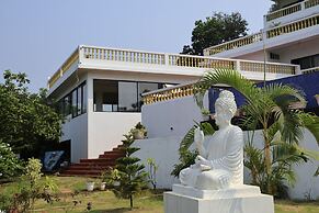 SPARV Aulakhs Resort