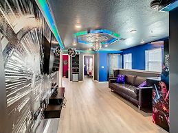 A Touch Of Blue At Windsor Island Resort 5 Bedroom Townhouse by Redawn