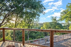 Guadalupe Bluff Bunk House 5 Bedroom Home by RedAwning