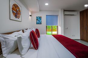 Crest Apartments & Suites