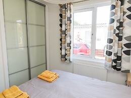 Pinecone Lodge - No 9