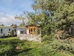 Pinecone Lodge - No 9