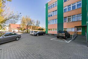 Czeremchowa Apartment Poznań by Renters