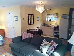 Salty Towers Oceanfront Cottages