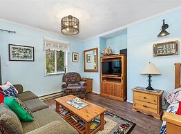 Salty Towers Oceanfront Cottages