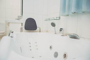 J's Place