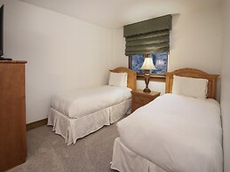 Village Inn Plaza 103