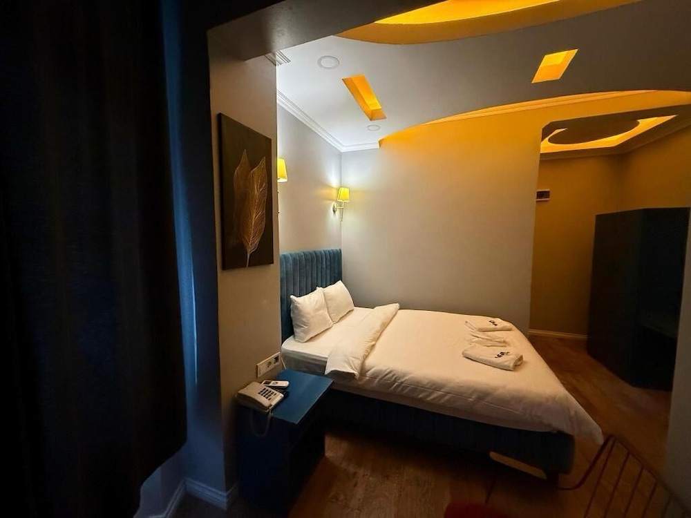 Kadikoy Viva Hotel