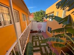 Los Nardos Hostel