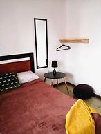 Airport traveler's home. - Hostel