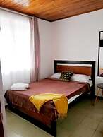 Airport traveler's home. - Hostel