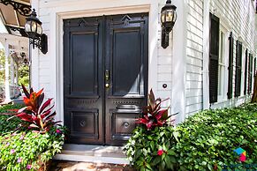 The Irish Bar near Bay Historic Savannah